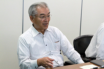 東亜林業工場見学